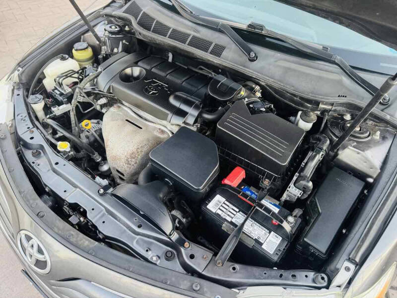 2011 Toyota Camry LE