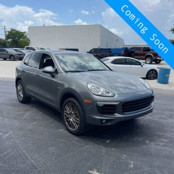 2016 Porsche Cayenne for sale at INDY AUTO MAN in Indianapolis IN