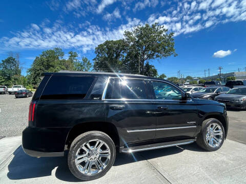 2017 GMC Yukon SLT