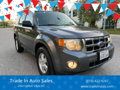 2009 Ford Escape for sale at Trade In Auto Sales in Van Nuys CA