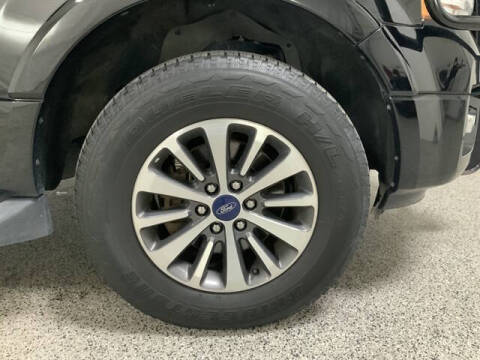 2017 Ford Expedition XLT