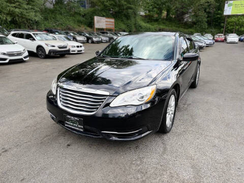 2014 Chrysler 200 LX