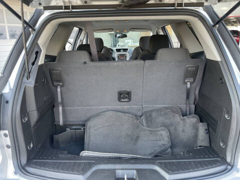 2015 GMC Acadia SLE-2