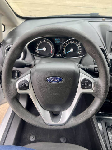 2017 Ford Fiesta SE