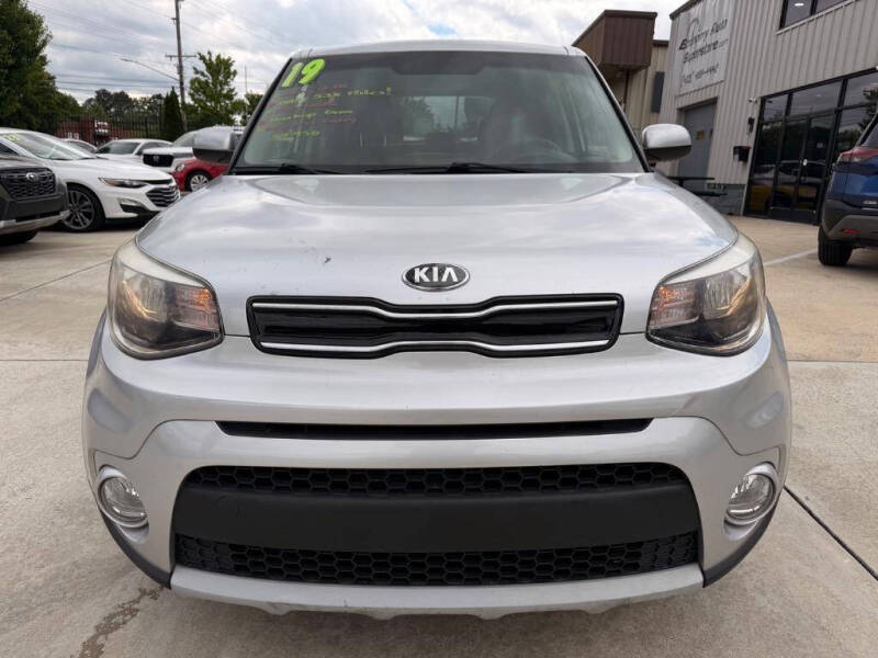 2019 Kia Soul +