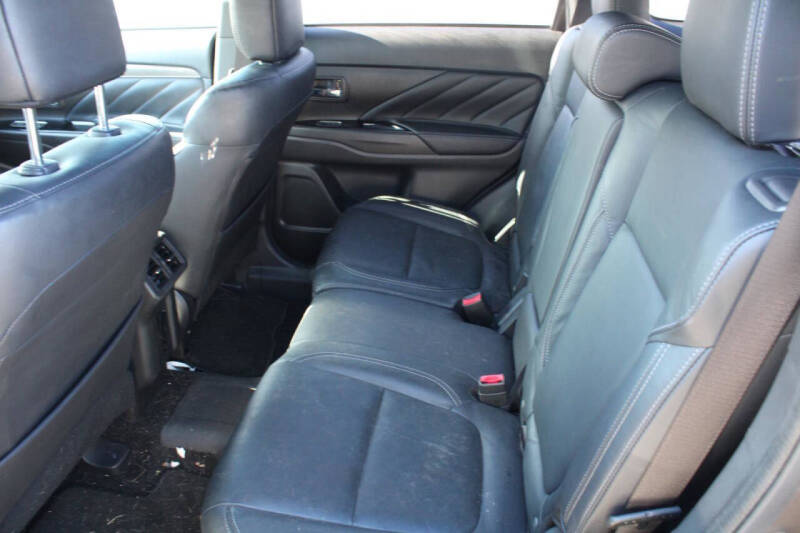 2020 Mitsubishi Outlander PHEV SEL