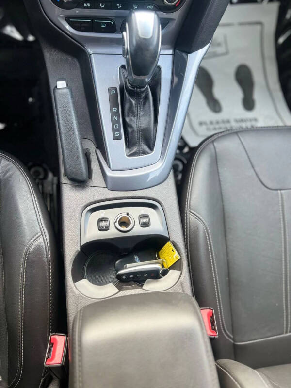 2014 Ford Focus Titanium