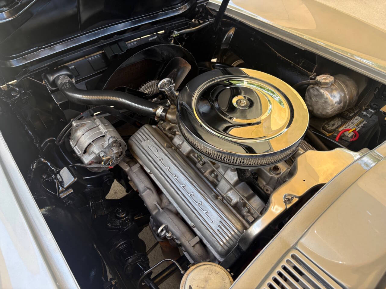 1966 Chevrolet Corvette 46