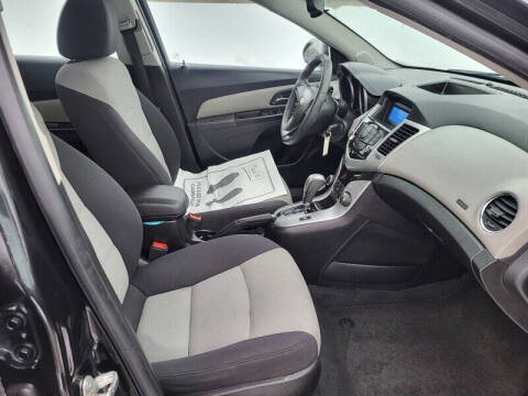 2013 Chevrolet Cruze LS Auto