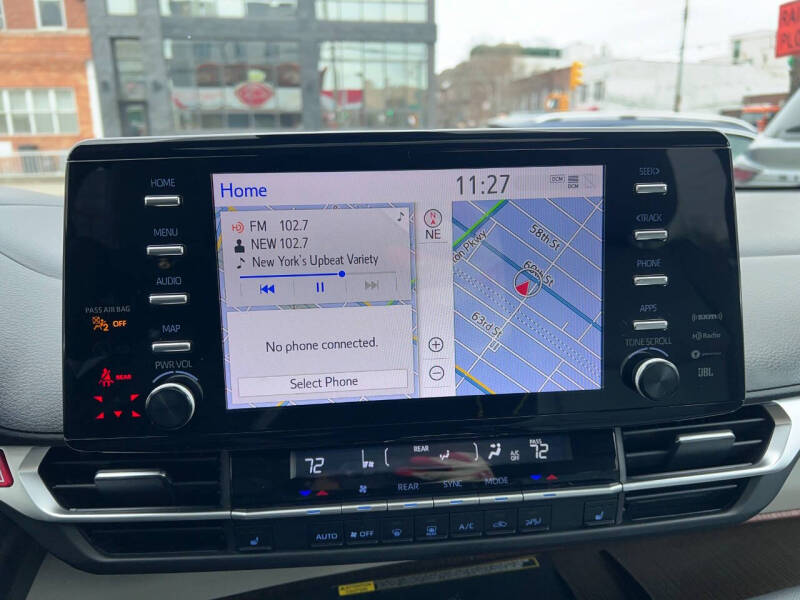 2022 Toyota Sienna XLE 7-Passenger