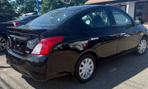 2016 Nissan Versa 1.6 S