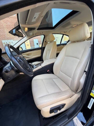 2016 BMW 5 Series 528i