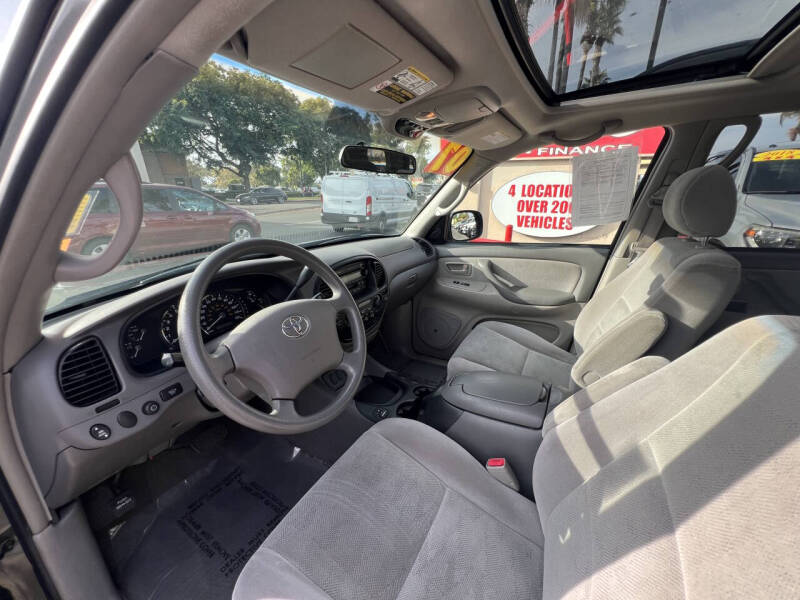 2007 Toyota Sequoia SR5