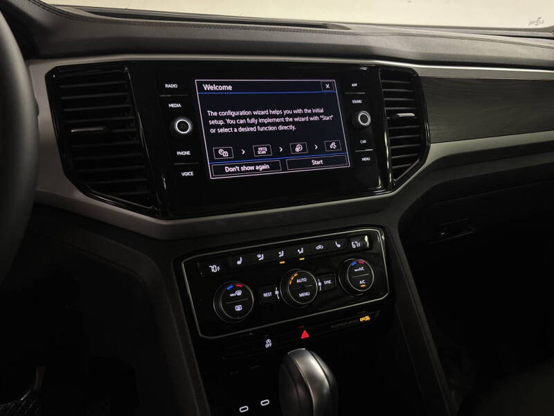 2023 Volkswagen Atlas V6 SE