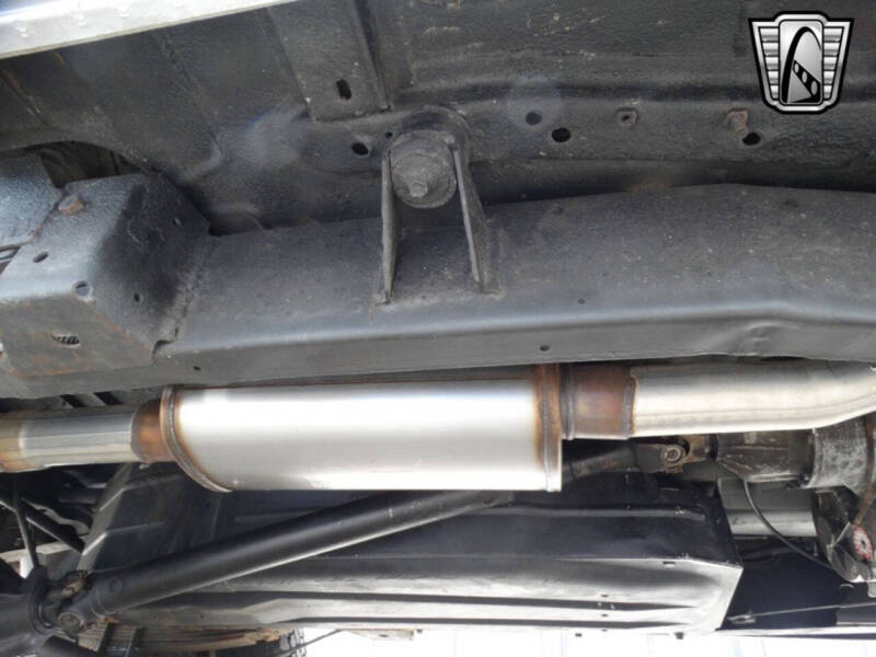 1986 Jeep Grand Wagoneer