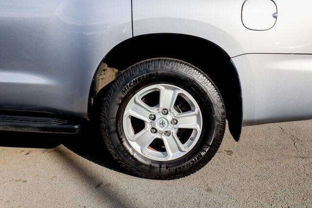 2018 Toyota Sequoia SR5