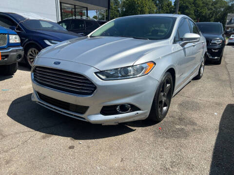 2014 Ford Fusion Hybrid for sale at ROADSTAR MOTORS in Liberty Township OH