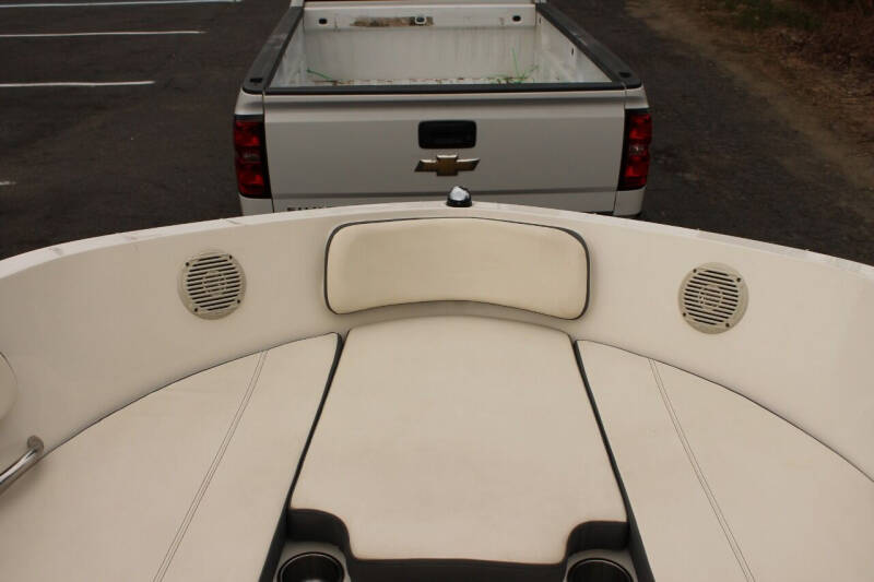 2018 Bayliner VR5 Bowrider