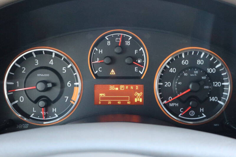 2014 Nissan Armada Platinum