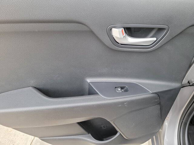 2023 Kia Rio 5-Door S