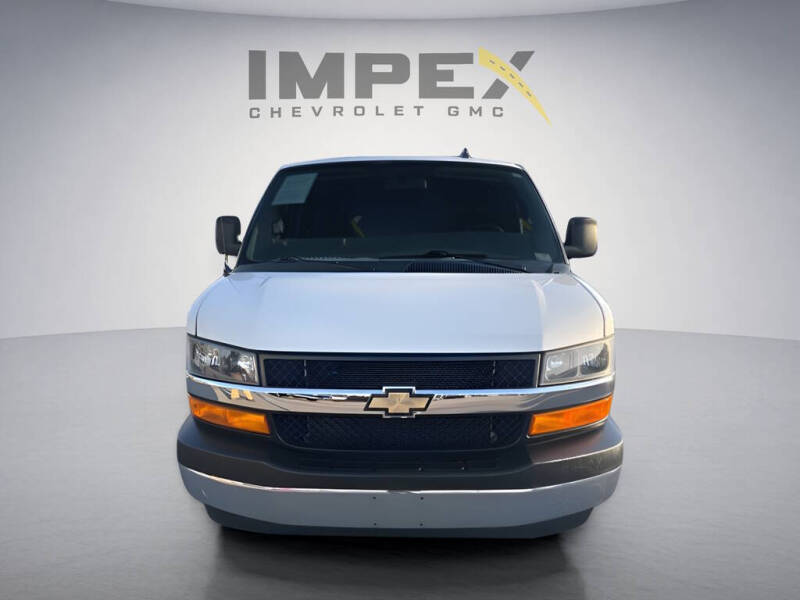 2023 Chevrolet Express Cargo Work Van - Photo 8