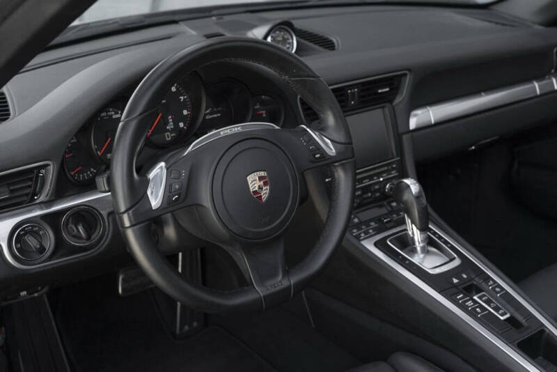 2013 Porsche 911 Carrera