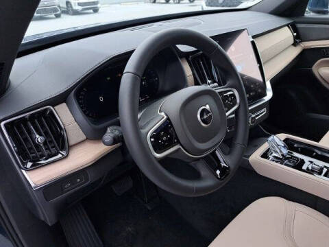 2026 Volvo XC90 T8 Plus 7P