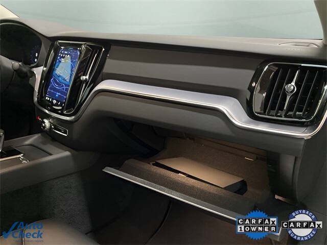 2025 Volvo S60 B5 Core