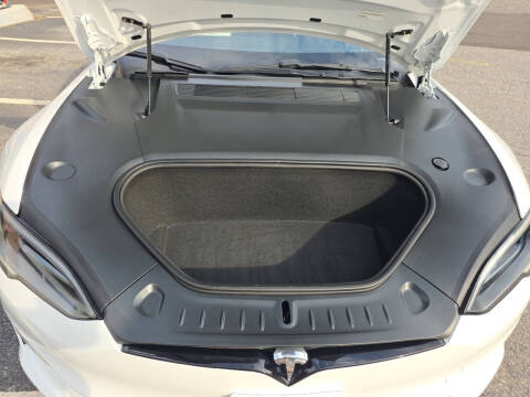 2023 Tesla Model S Standard Range