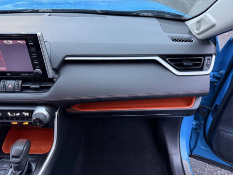 2019 Toyota RAV4 Adventure