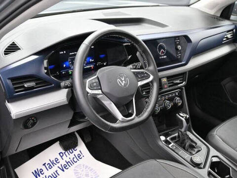 2024 Volkswagen Taos SE 4Motion