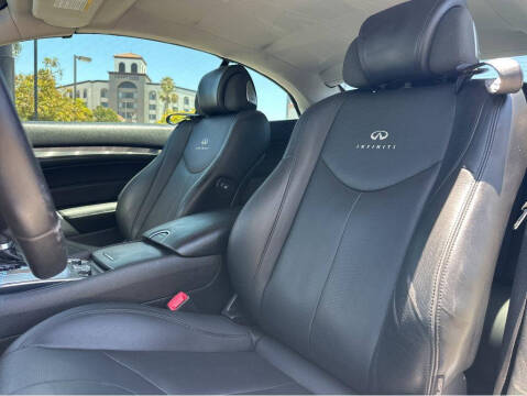 2014 Infiniti Q60 Convertible