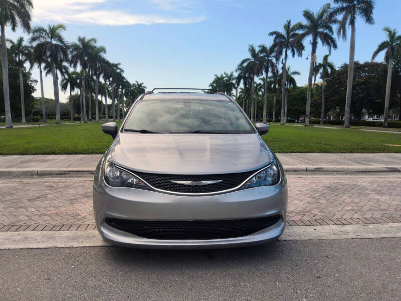 2021 Chrysler Voyager LXi