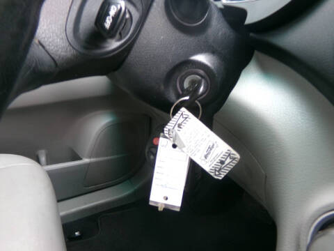 2012 Toyota Highlander SE