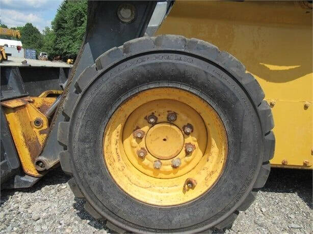 2012 John Deere 326D