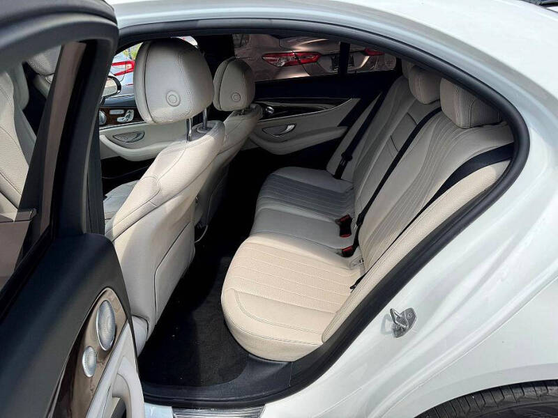 2017 Mercedes-Benz E-Class E 300 4MATIC