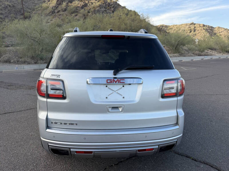 2016 GMC Acadia Denali