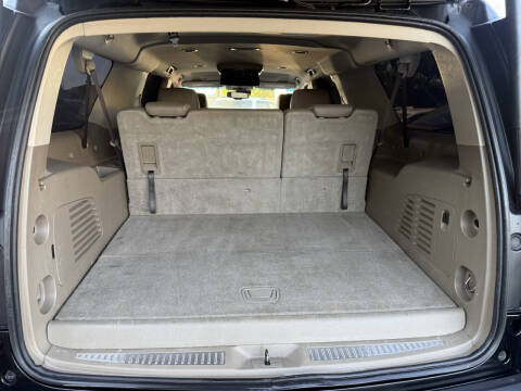 2019 Chevrolet Suburban LT