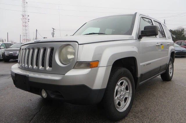 Jeep Patriot's photo