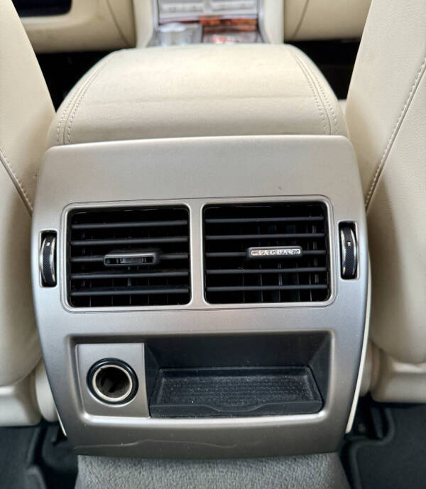 2011 Jaguar XF Premium