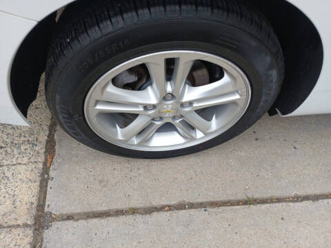 2017 Chevrolet Cruze LT Auto