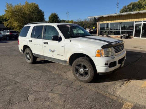 2004 Ford Explorer XLT