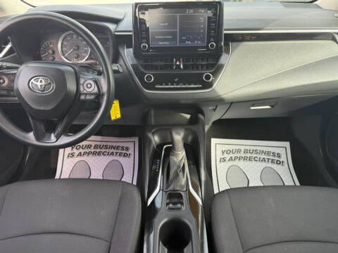 2022 Toyota Corolla LE