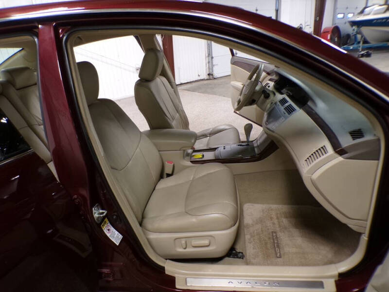 2009 Toyota Avalon XL