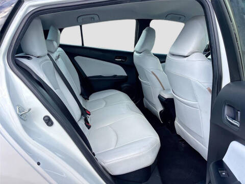 2016 Toyota Prius Two