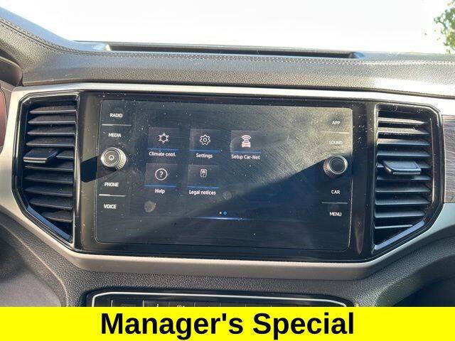 2022 Volkswagen Atlas Cross Sport SE 4Motion