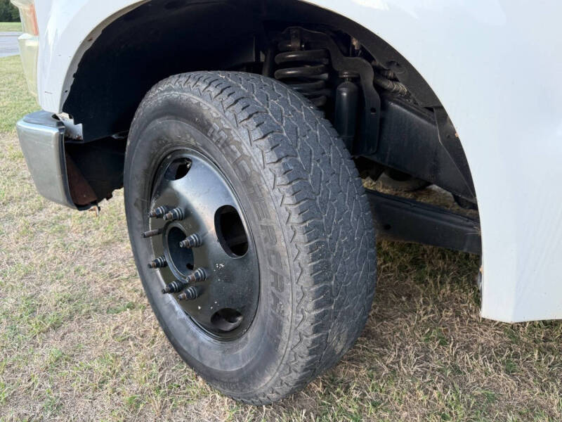 2009 Ford F-350 Super Duty XL