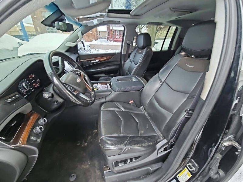 2017 Cadillac Escalade ESV Luxury