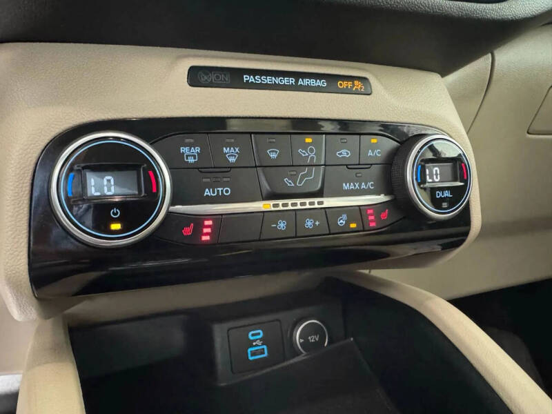 2021 Ford Escape SEL