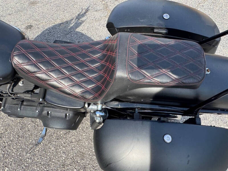 2017 Harley-Davidson FXDF103 -